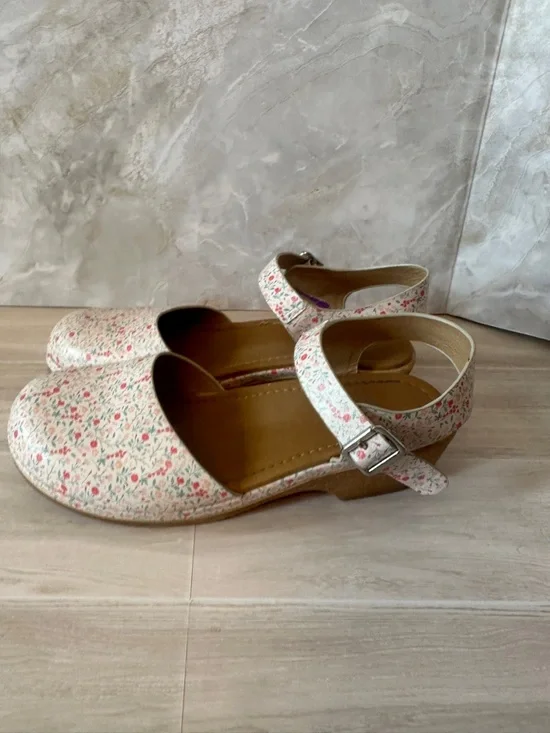 Floral Print Mary Jane Wedge clog Sandals - White with Pink & Green, 5 - Picture 5 of 8